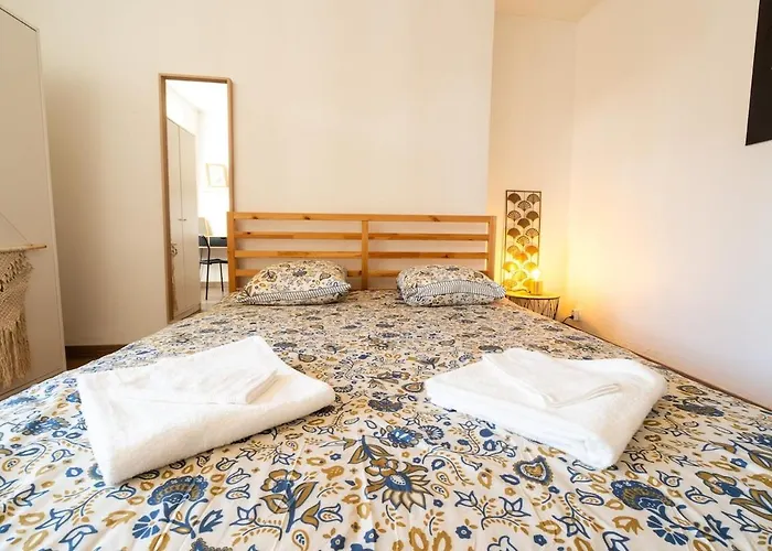 Duplex Lumineux Daire Angers